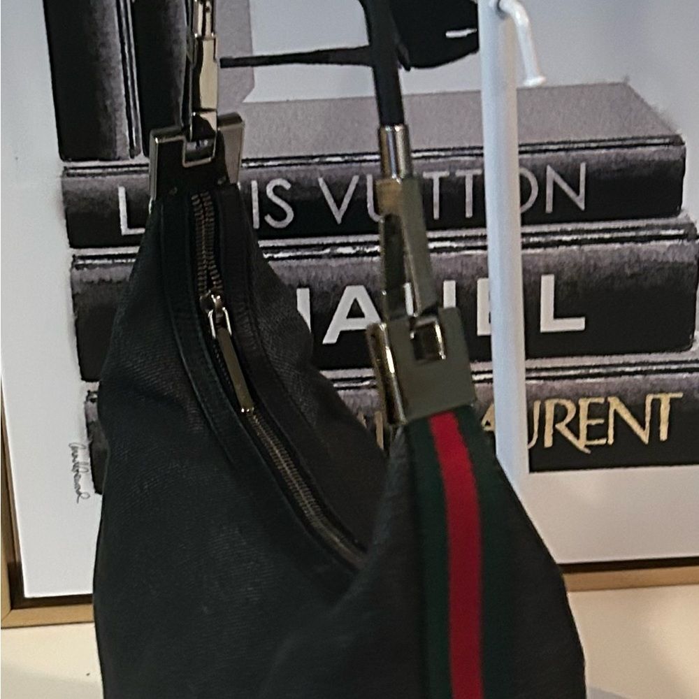 Authentic Gucci Denim Sherry Line Slouchy Shoulder Bag - Picture 5 of 7